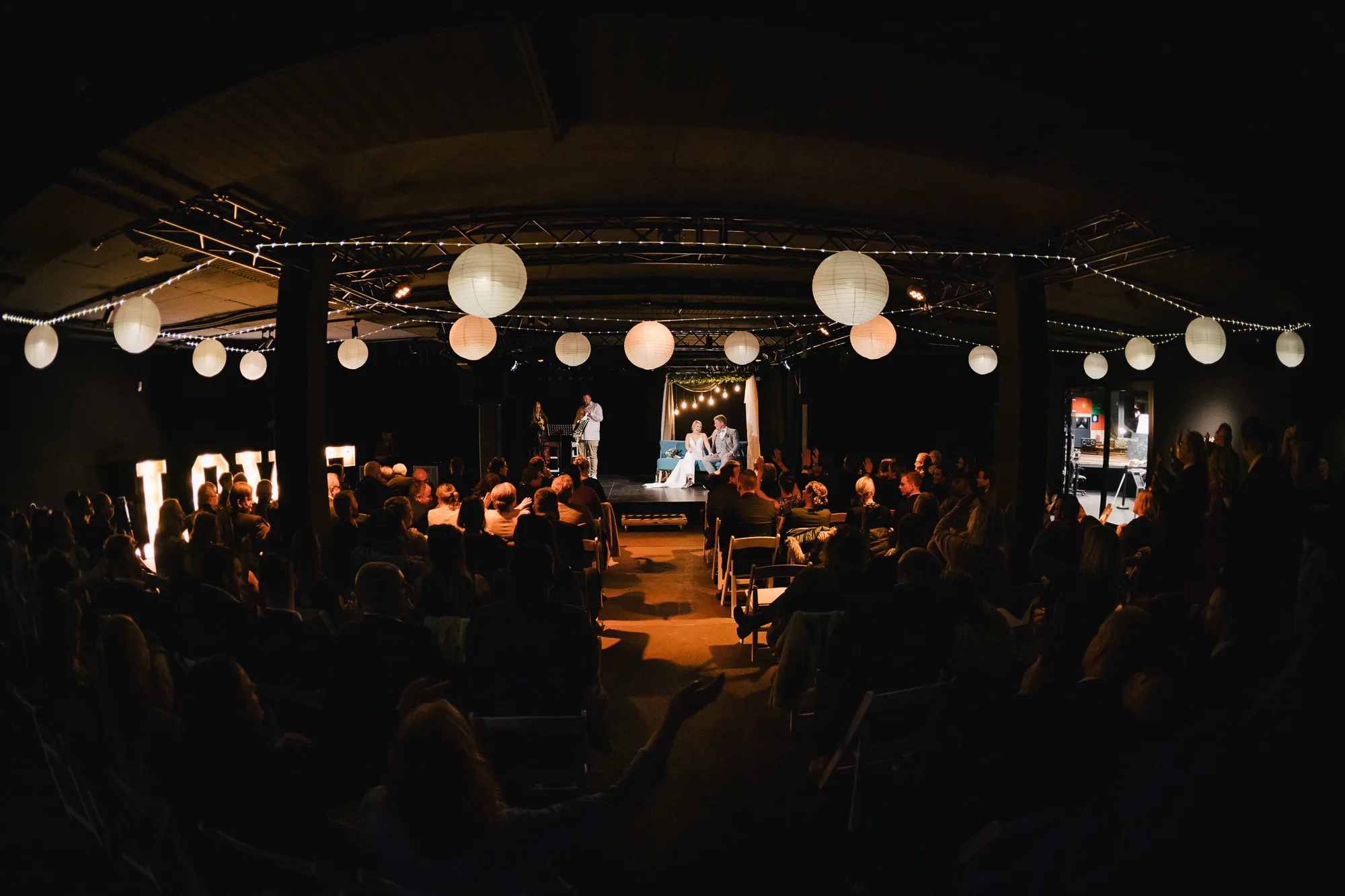 Hochzeitsreportage freie Trauung im rock-n-popmuseum Gronau